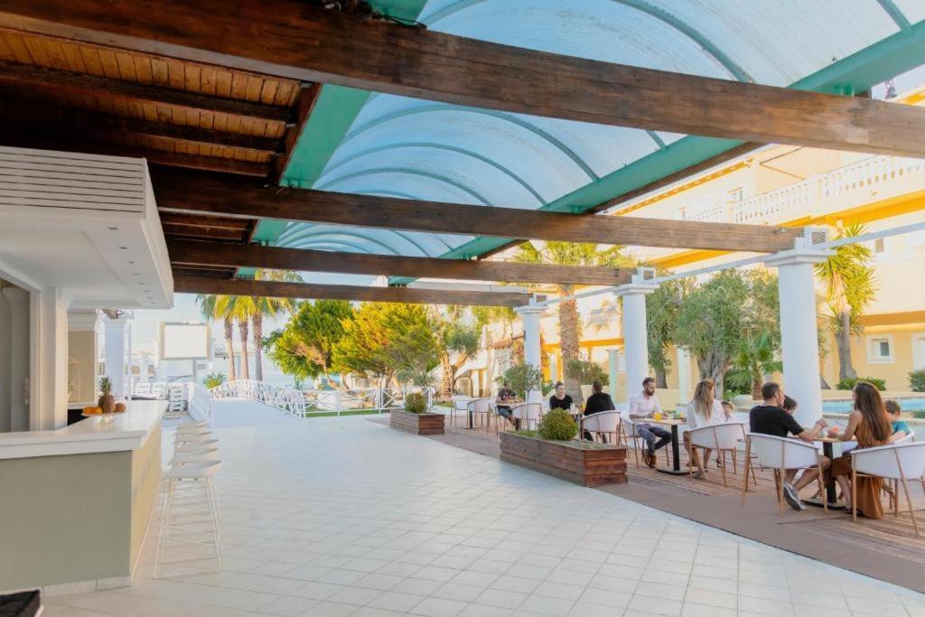 Olive Grove Aparthotel Kávos Exterior foto
